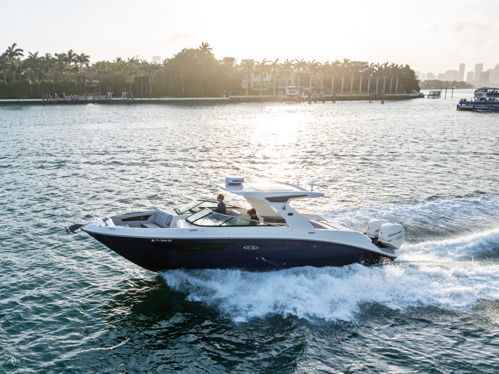 Day boat on South Florida water